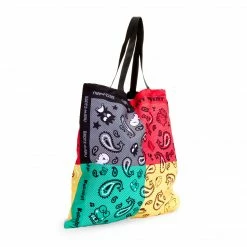 HUNET USA Hello Kitty & Friends Paisley Tote (Black) 8 HUNET USA Hello Kitty & Friends Paisley Tote (Black)