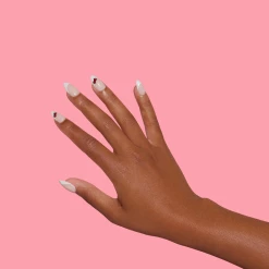 Hello Kitty X Glamnetic Press-on Nail Kit Home 9 Hello Kitty X Glamnetic Press-on Nail Kit Home